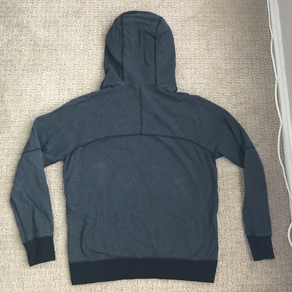 Lululemon pullover